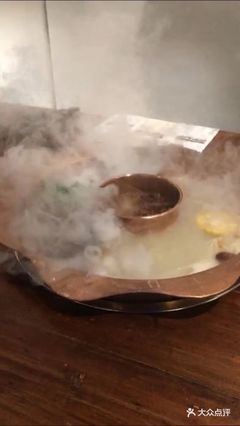 品鉴杨单纯私房火锅 南长街上的“单纯”味道